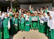 Keluarga Besar MIN 2 Gowa gelar aksi peduli Palestina