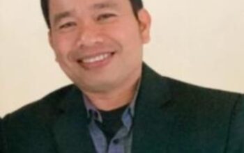 Hari Minggu: Santai di Bawah Cahaya Hari Ahad ( By carsel )