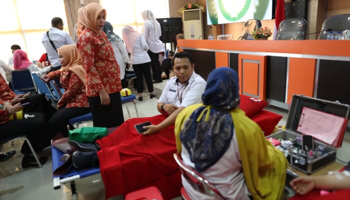 DWP Bapenda Makassar-PMI Gelar Pemeriksaan Kesehatan dan Donor Darah, Fadliah Firman: Bentuk Kepedulian Kesehatan Pegawai