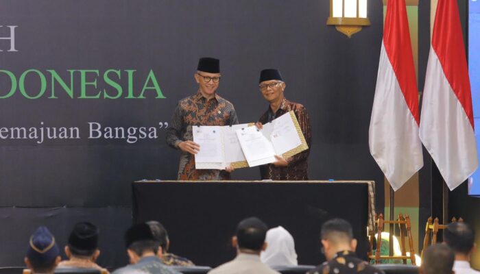 OJK dan MUI Sepakat Tingkatkan Kerja sama Dorong Penguatan Sektor Keuangan Syariah