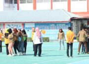 Warga Binaan Rutan Kelas I Makassar,  Antusias mengikuti Fun Games yang diselenggarakan oleh mahasiswa Kuliah Kerja Profesi (KKP) UNM