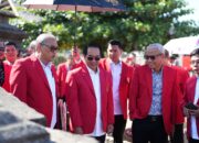 Pimpinan Unhas Ziarahi Makam Sultan Hasanuddin dan Pekuburan Unhas Pattene