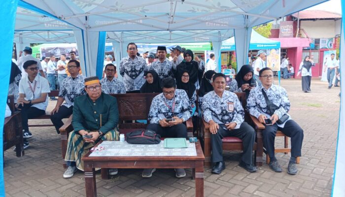 Hari Guru Nasional di SMKN 2 Makassar: Mengusung Tema “Bangunlah Jiwa dan Raganya”