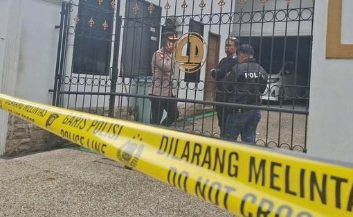 Anak Majikan Bunuh Satpam, Pisau Pembunuh Ditemukan di Kamar Tersangka