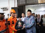 Wali Kota Makassar Apresiasi Bakti Sosial HDCI Salurkan Paket Sembako untuk 1.000 Petugas Kebersihan