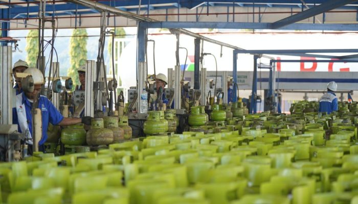 Pertamina Patra Niaga Regional Sulawesi Perkuat Pasokan LPG 3 Kg di Sejumlah Wilayah Sulselbar yang Terdampak Kemarau