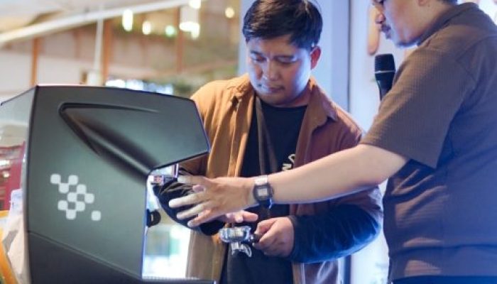 Pegadaian Kanwil VI SulSelBarRa Maluku Dorong UMKM Naik Kelas melalui Pelatihan Barista di Mall Nipah Makassar