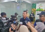 Heboh! Cetak Emas Fisik Semudah Tarik Tunai, Pegadaian Hadirkan ATM Emas Pertama di Makassar